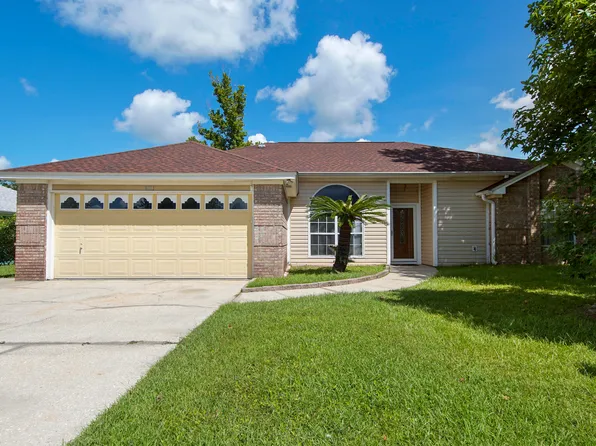 8111 Heritage Woods Ln, Panama City, FL 32404