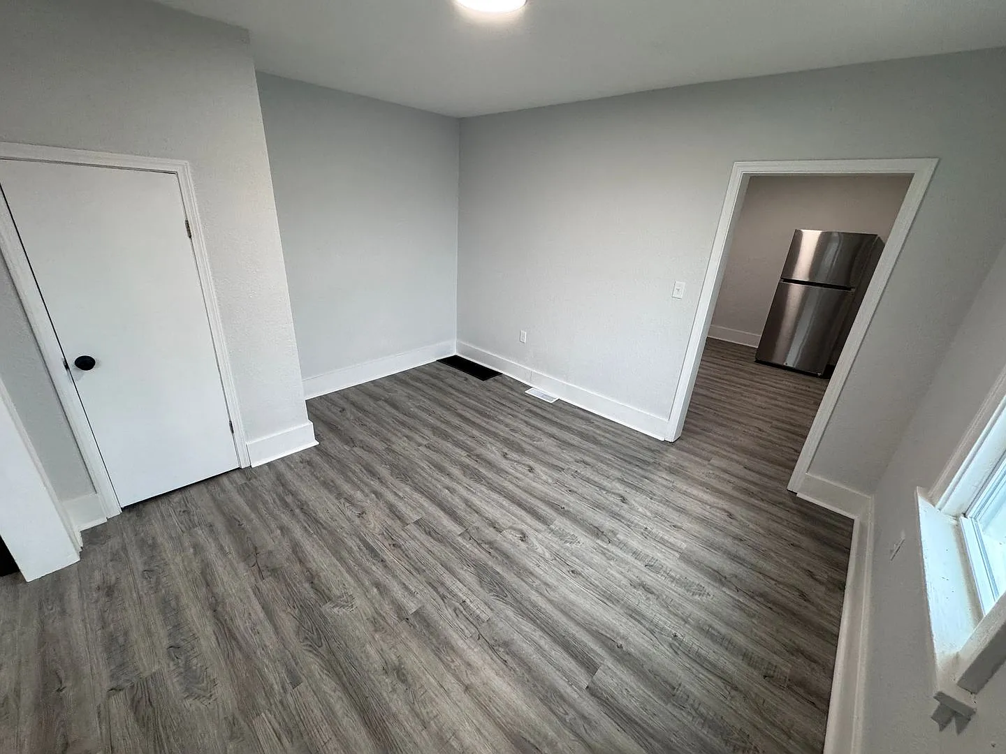Plains - 116-118 S Rustin St — Photo 4