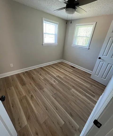 111 Tumblewood Ct — Photo 11