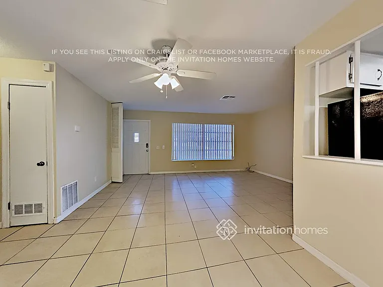 1806 Dodge Cir S — Photo 4