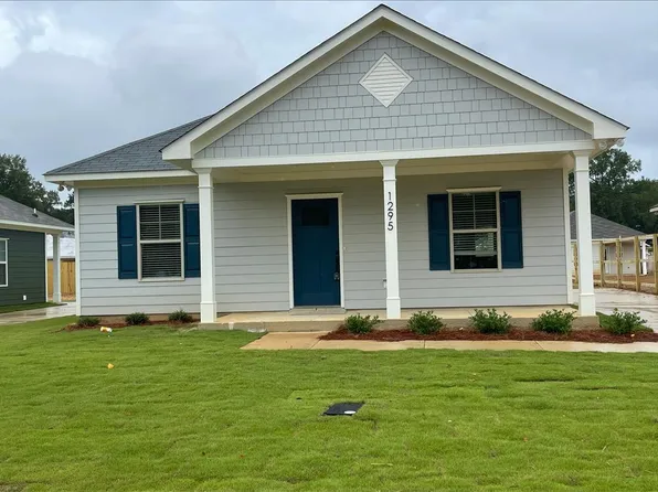 1295 Providence Ln, Columbus, GA 31903
