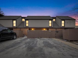 Willow Creek, Milwaukee, WI 53221