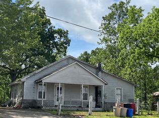 1302 W Lindly St, Jay, OK 74346