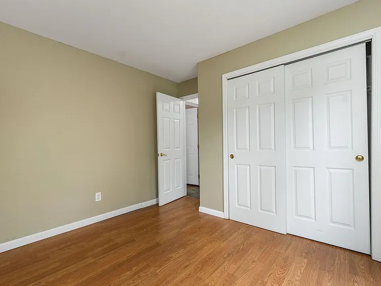 368 Chesham Rd — Photo 18
