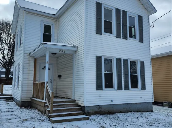 232 Seymour St, Auburn, NY 13021