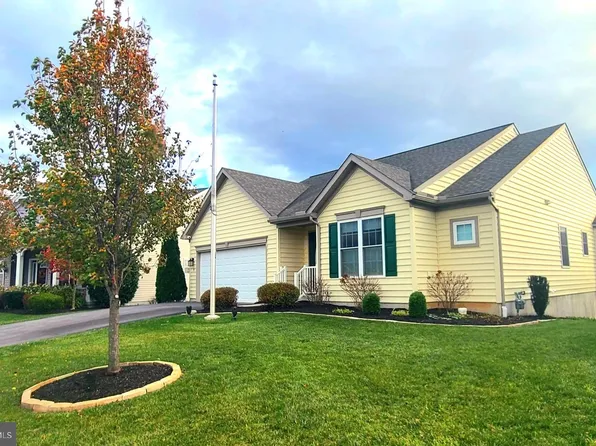 4 Wickerberry Pl, Gordonville, PA 17529