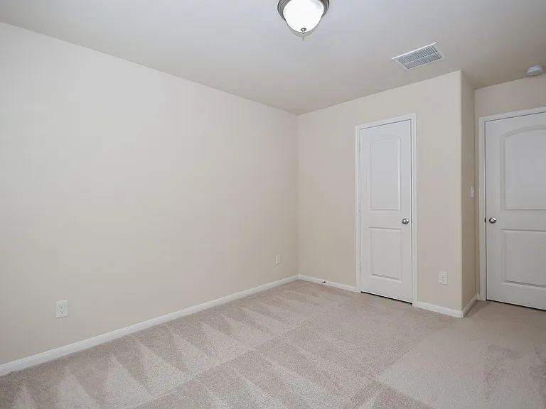 2738 Meandering Elm Trl — Photo 23