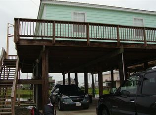 122 Rush Ln, Grand Isle, LA 70358