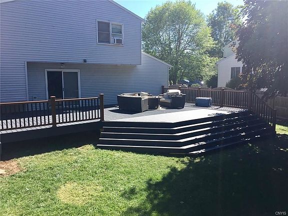 3rd image of 6109 Rossland Cir