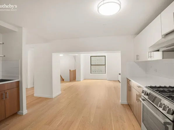 20 West Street image 4 of 7