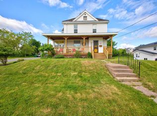112 Herbert St, New Glasgow, NS B2H1J7