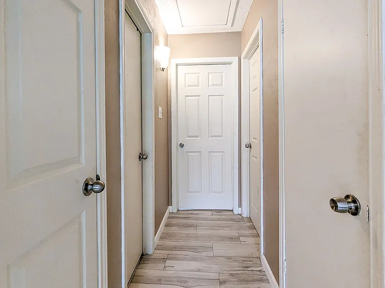5220 Antha St — Photo 15