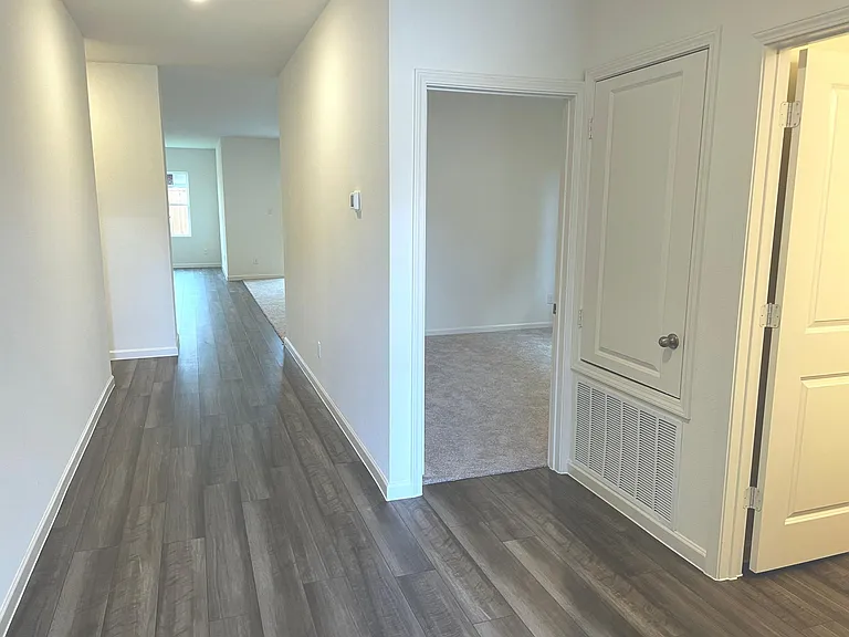 1812 Pueblo St — Photo 3