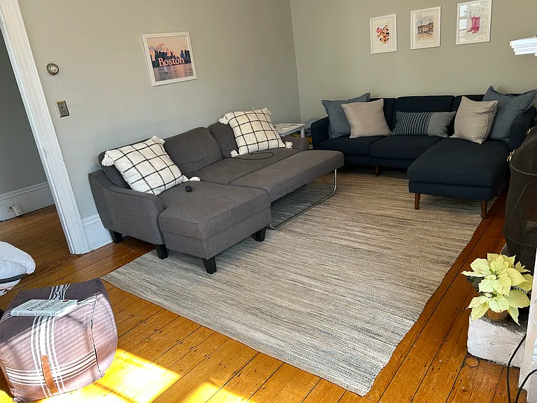 6 Salem Street Ave — Photo 2