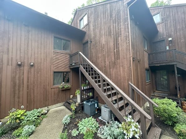 3 Telemark Dr UNIT 8