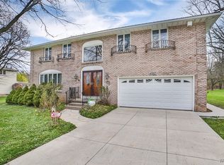 4857 Shimerville Rd, Clarence, NY 14031