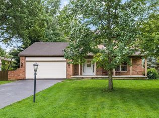 6761 Ridgeway Dr NW, Pickerington, OH 43147