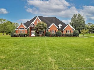 221 W Dove Ridge Ln, Spring Lake, NC 28390