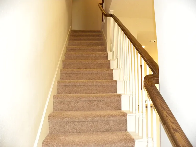 4664 Perthshire Ct — Photo 16