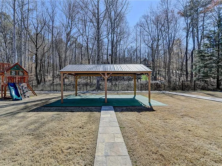 2230 Manor Creek Ct — Photo 54