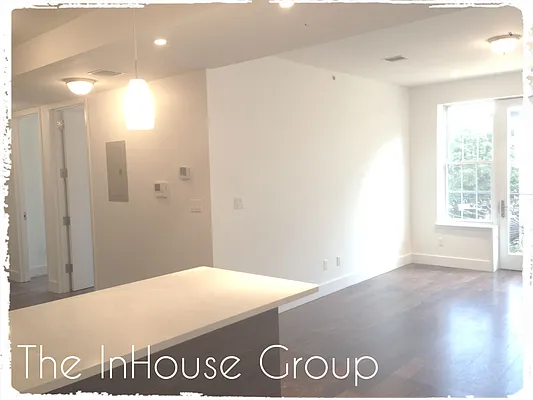 Rented by The InHouse Group | media 19