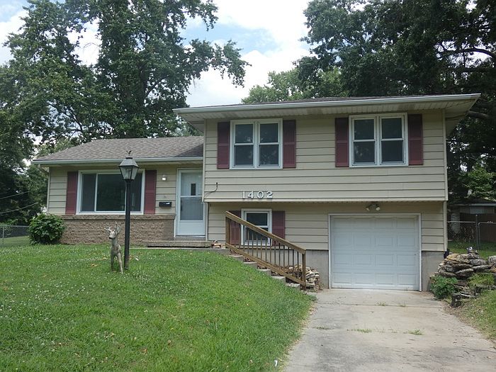 1st image of 1402 NE 67th St