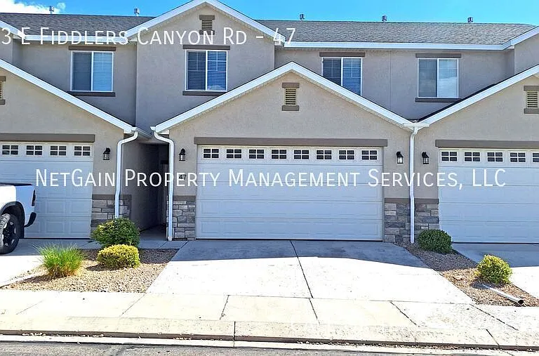 173 E Fiddlers Canyon Rd #47 — Photo 3