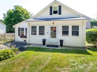65 Cedarwood Rd, Stoughton, MA 02072
