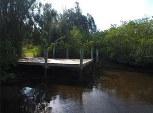 6109 Adams St, Gibsonton, FL 33534