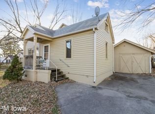 2002 34th St, Des Moines, IA 50310