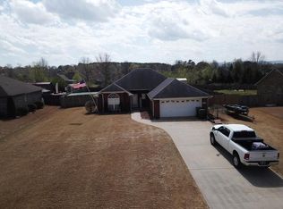 210 Alder Ridge Dr, New Market, AL 35761