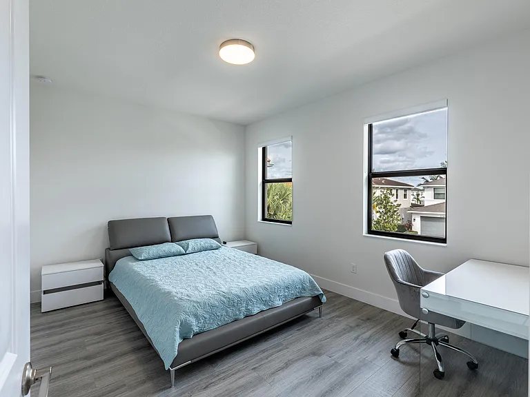 7197 Montereal Path — Photo 30