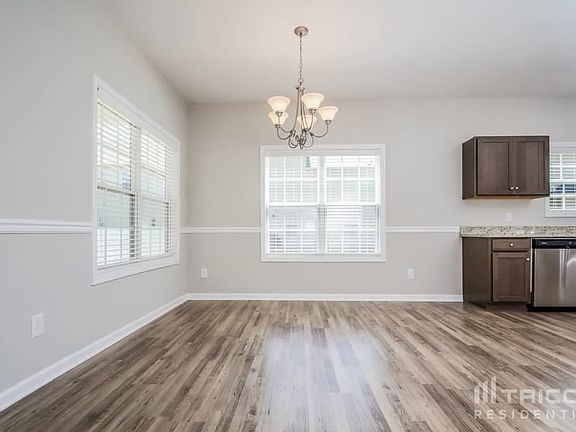 3rd image of 4123 Effie Seward Dr