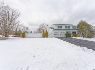 10 Gregg Rd, Altamont, NY 12009