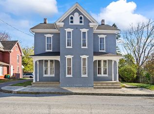 25 N Franklin St, Waynesboro, PA 17268