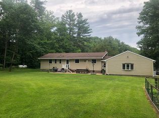 118 Uphams Corners Rd, East Nassau, NY 12062