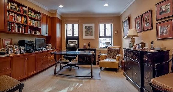 5th image of 255 W 23rd St APT 2EW