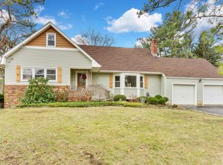 19 Winchester Dr, Toms River, NJ 08753