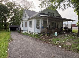 151 N Bond Street, Scottsburg, IN 47170