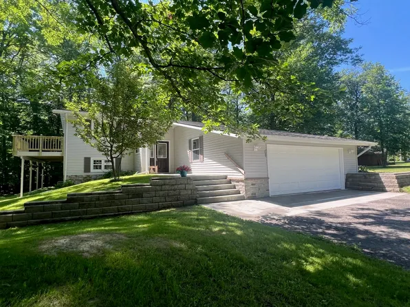 33749 Mohawk Dr, Grand Rapids, MN 55744