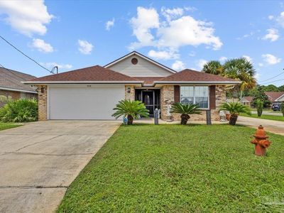 575 Rough Leaf Ln, Mary Esther, FL, 32569