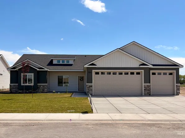 751 Waveland Ave, Filer, ID 83328