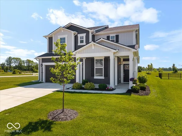 6915 Seabiscuit Rd, Whitestown, IN 46075