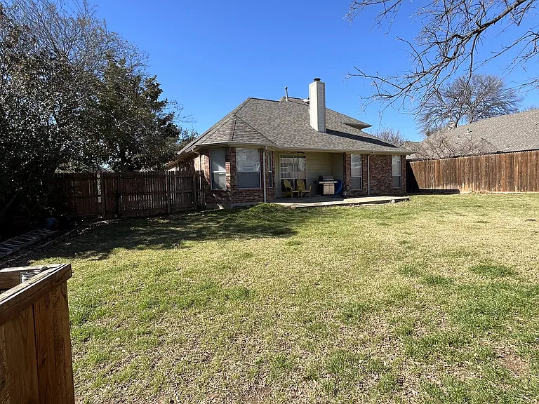 2708 Willow Creek Ct — Photo 23