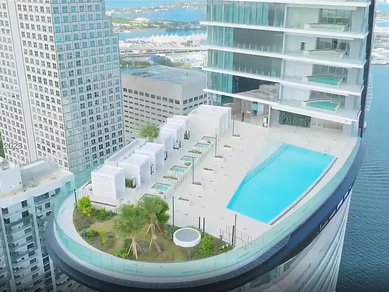 300 Biscayne Boulevard Way #505C — Photo 38