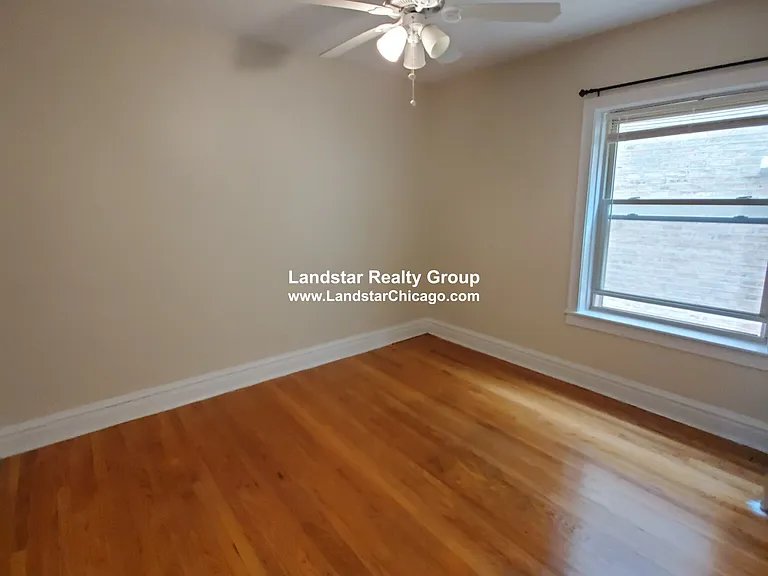 908 Reba Pl #2S — Photo 15