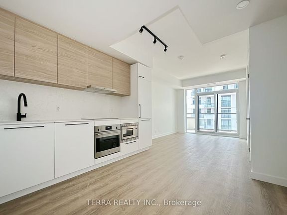 4th image of 1050 Eastern Ave #626