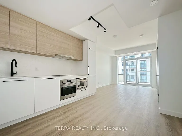 1050 Eastern Ave #626 — Photo 4