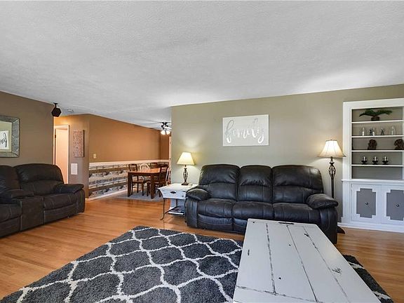 5th image of 7243 Normandy Dr