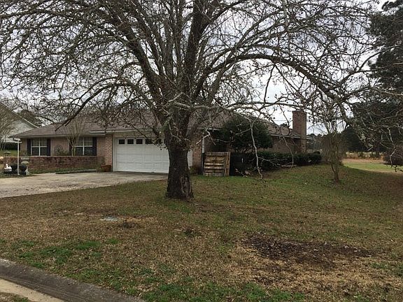 2nd image of 154 Pine Hills Dr